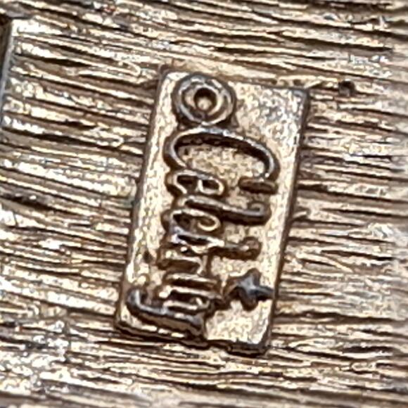 Vintage CELEBRITY Gold Silver Tone Chain Design, Designer Signed, 1960s, 7 1/8" - Picture 11 of 14